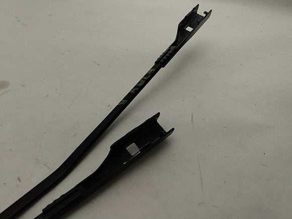 Alfa Romeo Giulia Windsheild Wiper Arm Pair