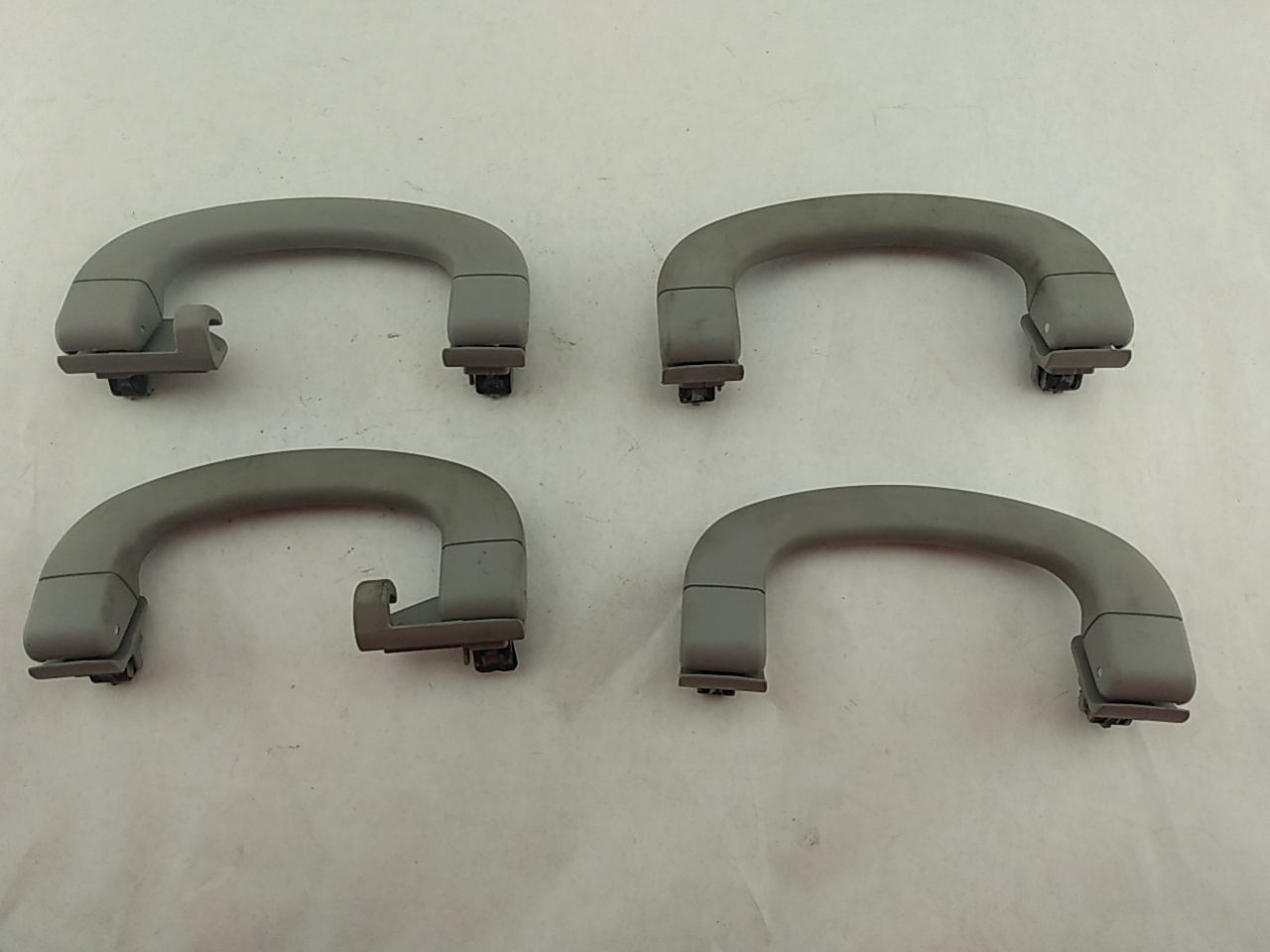 Alfa Romeo Giulia Set Of Interior Roof Handles
D344