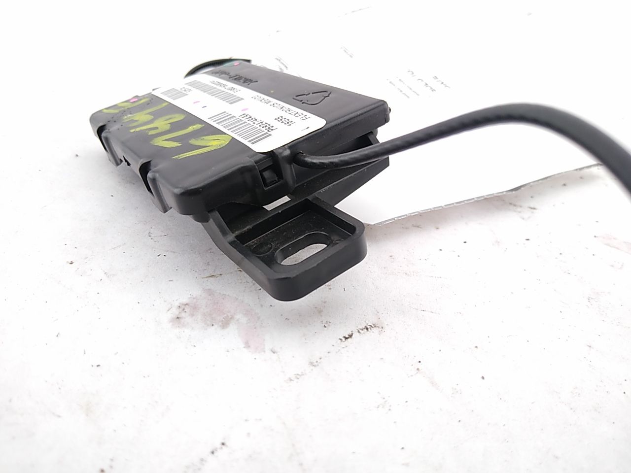 Alfa Romeo Giulia Front Tire Pressure Monitor
P68247494AA