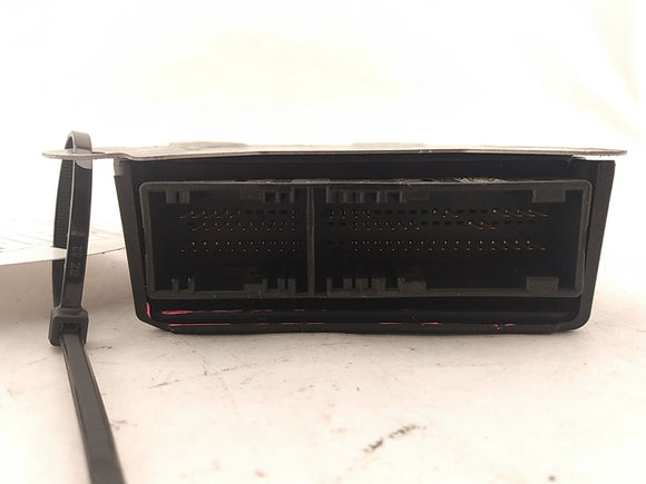 Alfa Romeo Giulia Restraint Control Module
50548494
C861