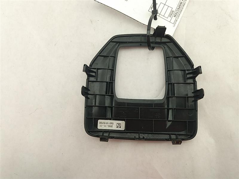 Alfa Romeo Giulia Shifter Trim Bezel
15611015700