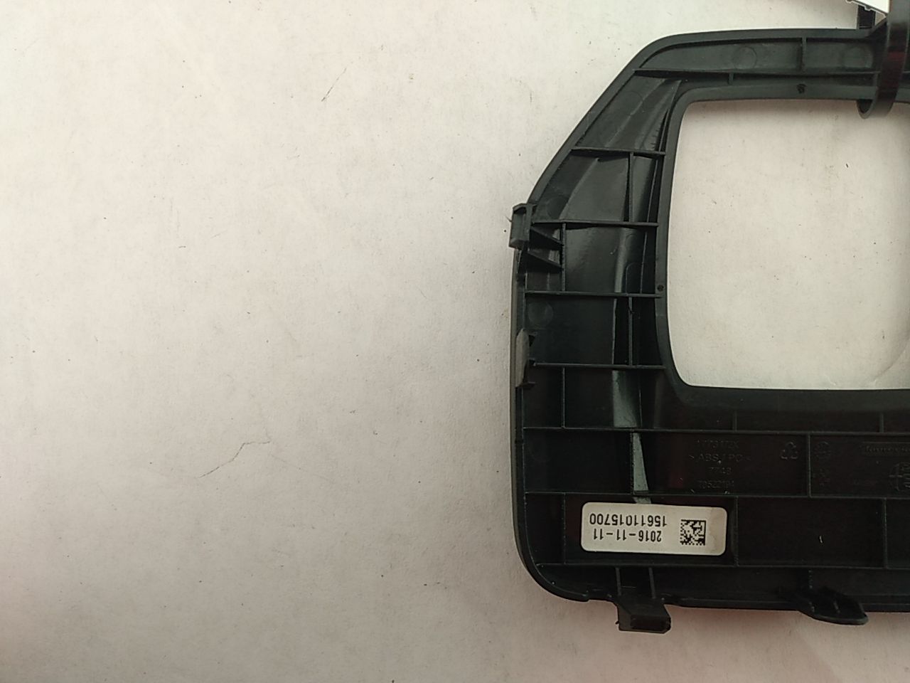 Alfa Romeo Giulia Shifter Trim Bezel
15611015700