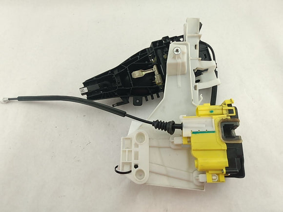 Alfa Romeo Giulia Front Right Door Handle
50545346