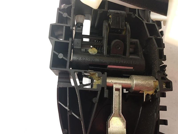 Alfa Romeo Giulia Front Right Door Handle
50545346