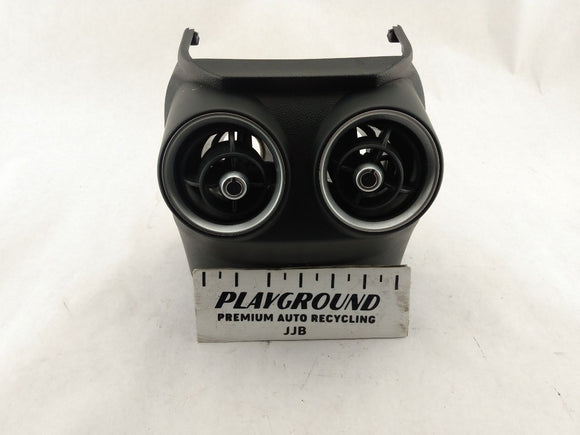 Alfa Romeo Giulia Rear Center AC Heat Vent 
01561291680
