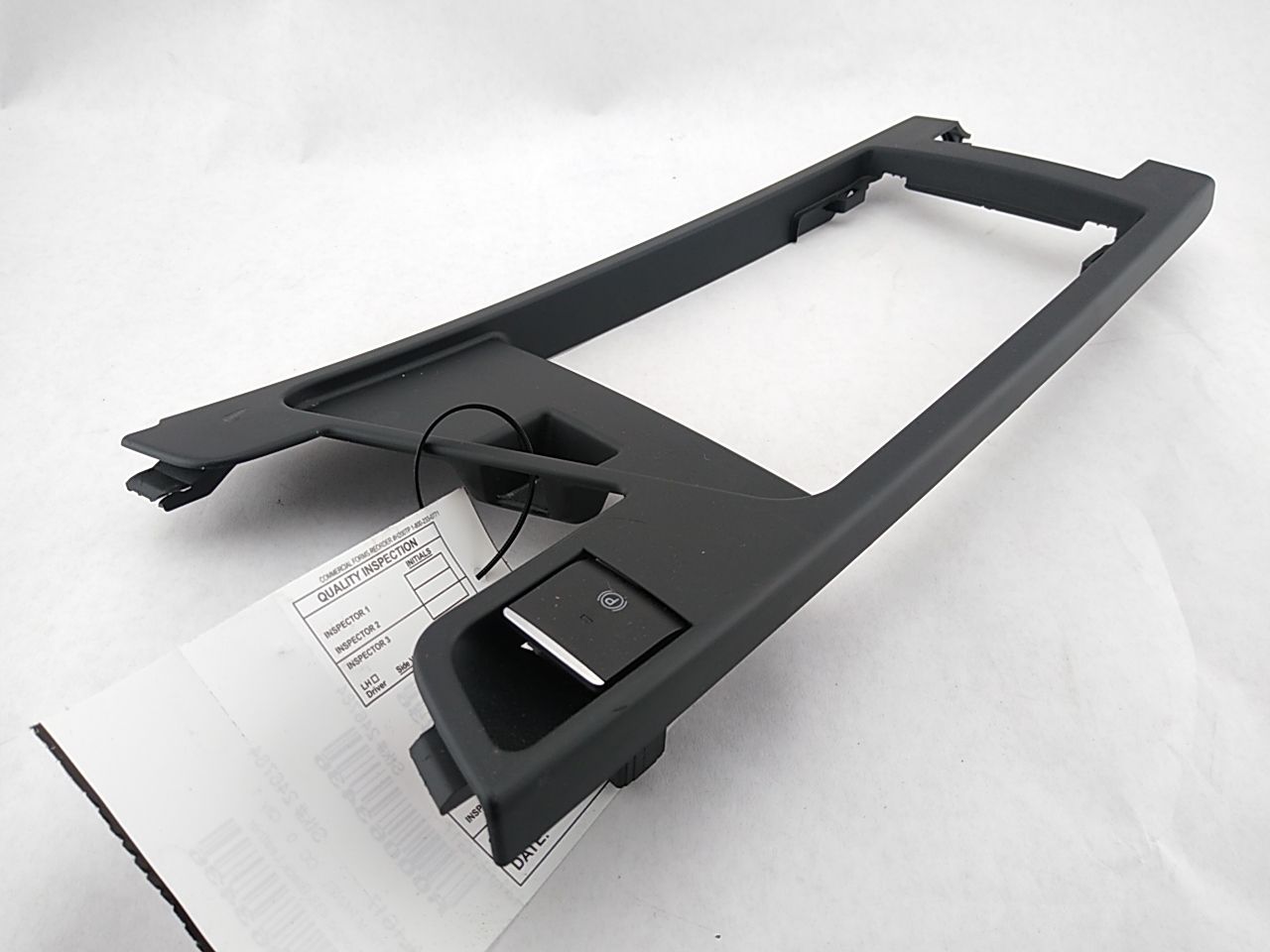 Alfa Romeo Giulia Center Trim Console
156121184