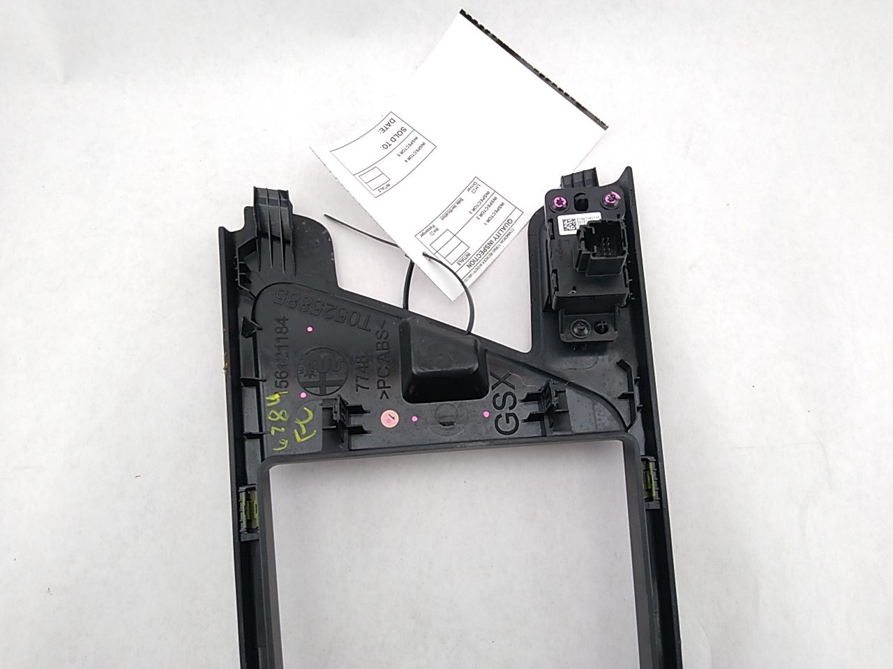 Alfa Romeo Giulia Center Trim Console
156121184