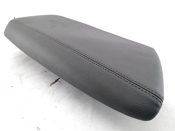 Alfa Romeo Giulia Center Armrest