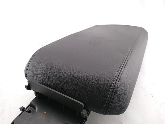 Alfa Romeo Giulia Center Armrest
