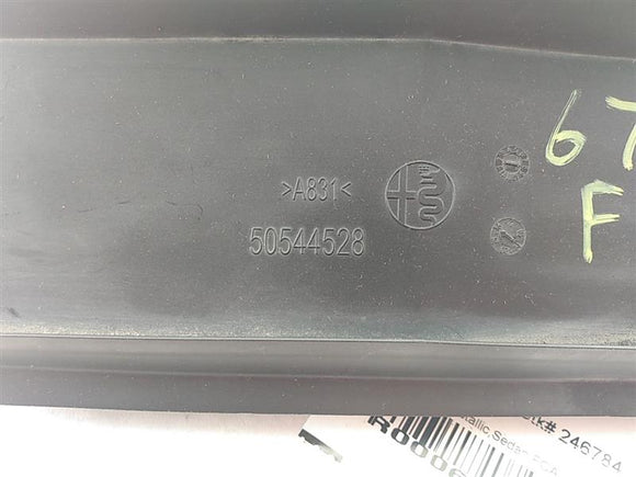 Alfa Romeo Giulia Body Vent Grille 
15989553
50544528