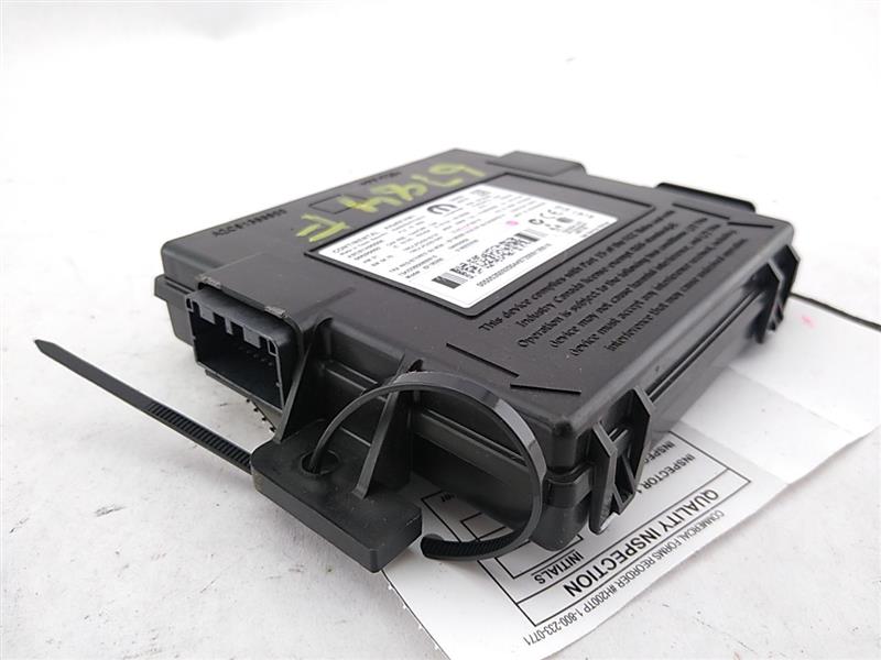 Alfa Romeo Giulia Antenna Control Module 
015611300201
00519731370E
015611982201