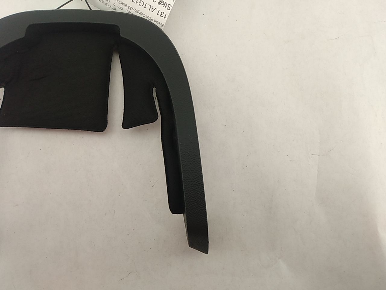 Alfa Romeo Giulia Dashboard Under Column Cover Trim 
15611314300