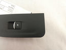 Alfa Romeo Giulia Front Right Window Switch 
01561092280-3