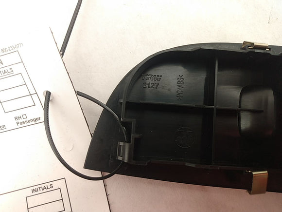 Alfa Romeo Giulia Front Right Window Switch 
01561092280