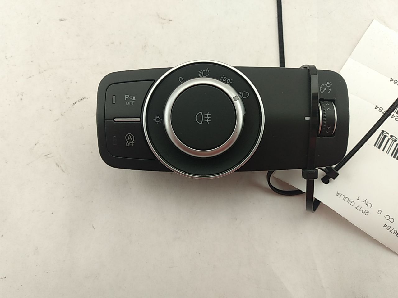 Alfa Romeo Giulia Headlight Switch 
01561284550