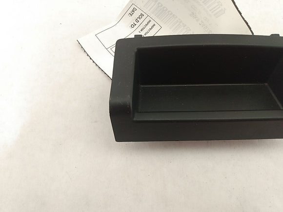 Alfa Romeo Giulia Front Center Storage Tray
156109330
T0522196
1773120X