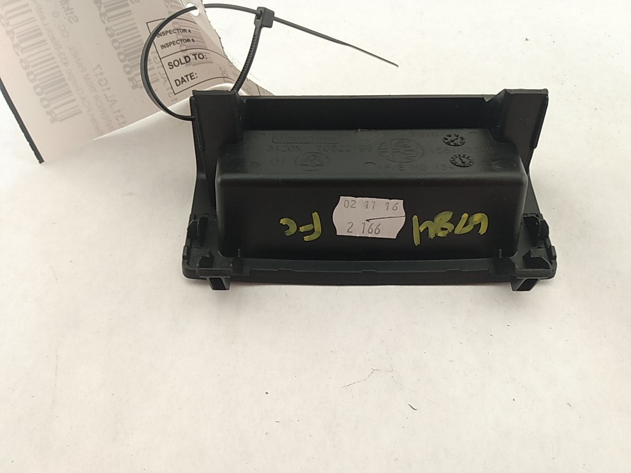 Alfa Romeo Giulia Front Center Storage Tray
156109330
T0522196
1773120X