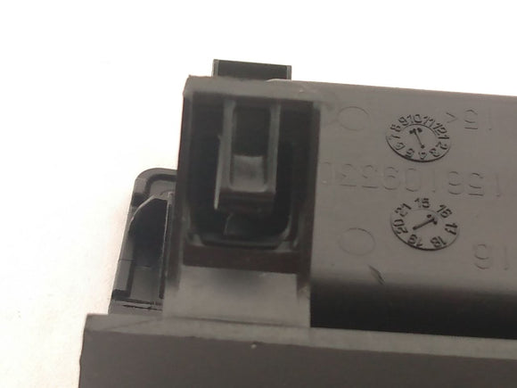 Alfa Romeo Giulia Front Center Storage Tray
156109330
T0522196
1773120X