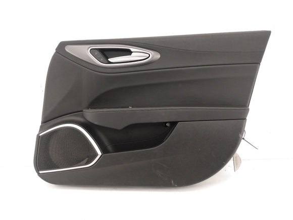 Alfa Romeo Giulia Front Right Door Panel 
01561307370
