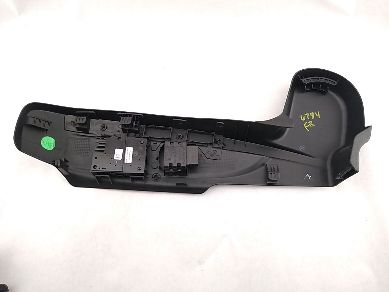Alfa Romeo Giulia Set of 2 Front Right Seat Trim Panels
l04642711aa