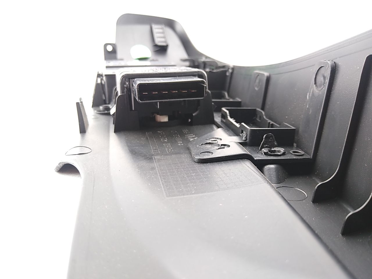 Alfa Romeo Giulia Set of 2 Front Right Seat Trim Panels
l04642711aa