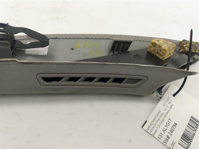 Alfa Romeo Giulia Front Right A Panel Trim 
156127676