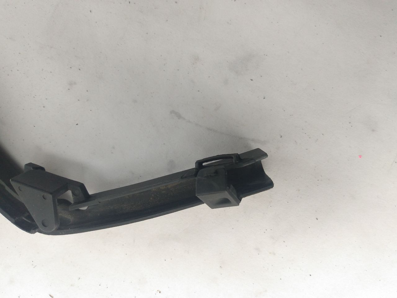 Alfa Romeo Giulia Front Left Wire Guide Bracket