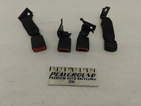 Alfa Romeo Giulia Rear Seat Belt Buckle Set