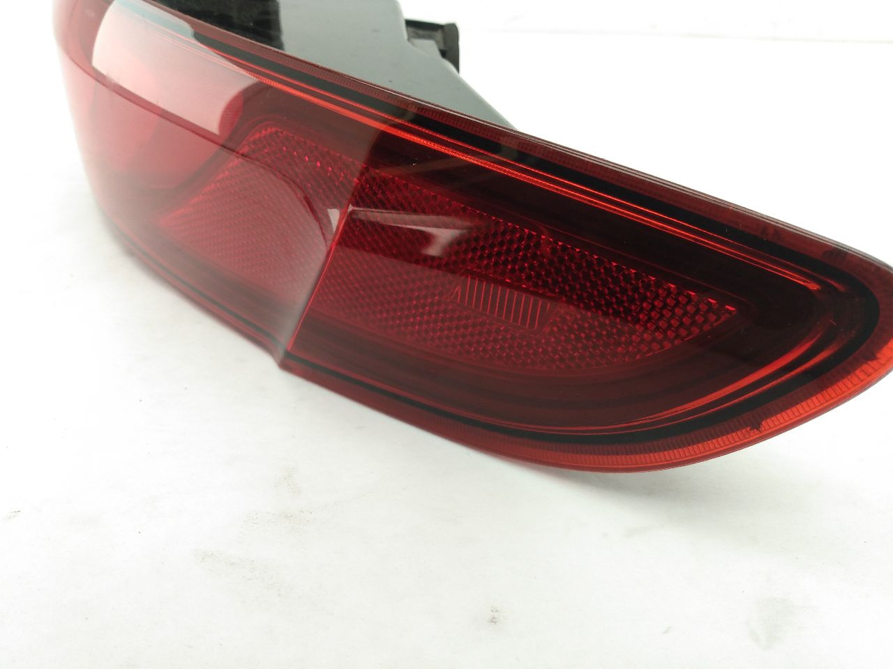 Alfa Romeo Giulia Rear Right Outer Tail Light Assembly