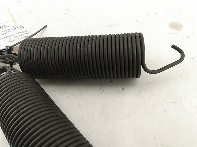 Alfa Romeo Giulia Trunk Lid Spring Set