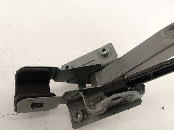 Alfa Romeo Giulia Rear Left Trunk Lid Hinge