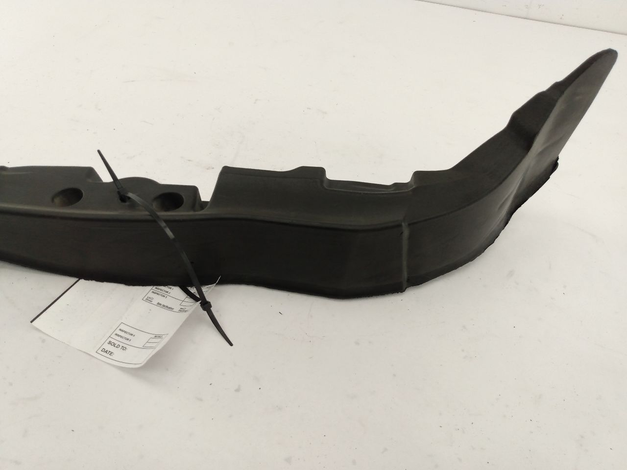 Alfa Romeo Giulia Front Right Fender Insulator