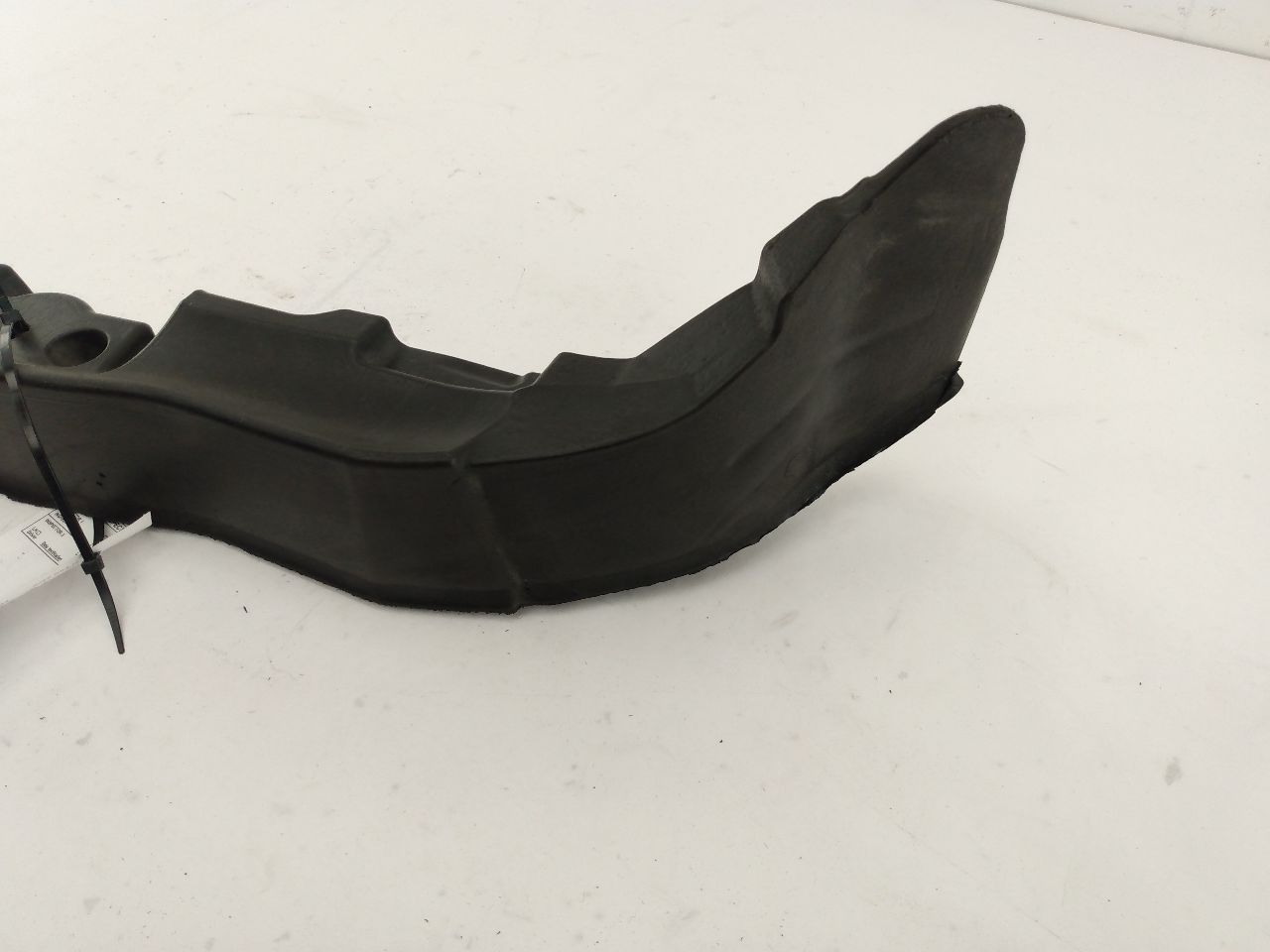 Alfa Romeo Giulia Front Right Fender Insulator