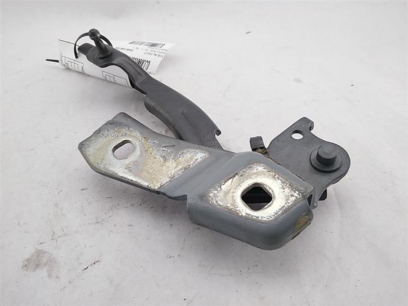 Alfa Romeo Giulia Front Left Hood Hinge - 0