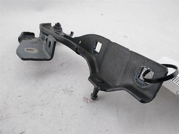 Alfa Romeo Giulia Front Left Hood Hinge