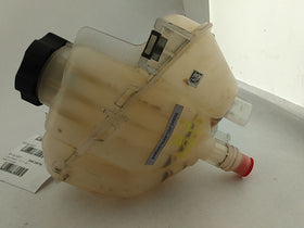 Alfa Romeo Giulia Front Right Coolant Reservoir Overflow
50548702 - 0