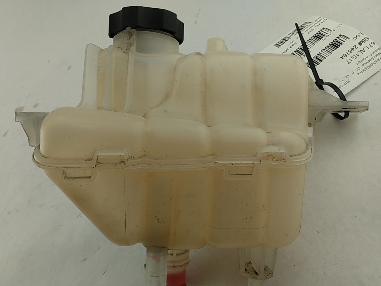 Alfa Romeo Giulia Front Right Coolant Reservoir Overflow
50548702