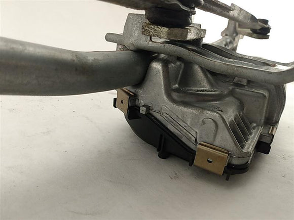Alfa Romeo Giulia Windshield Wiper Motor 
00505434570