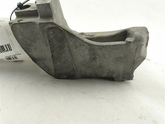 Alfa Romeo Giulia Right Engine Bracket
50537064DX
B813-1A