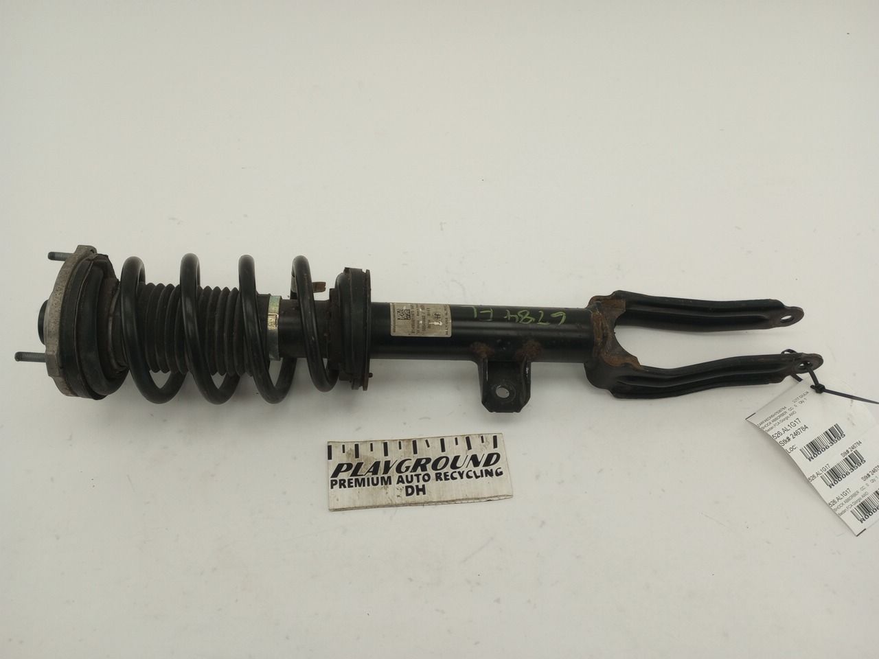 Alfa Romeo Giulia Front Left Shock Absorber 
50546462
0D295