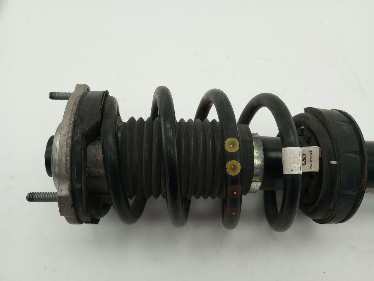 Alfa Romeo Giulia Front Left Shock Absorber 
50546462
0D295