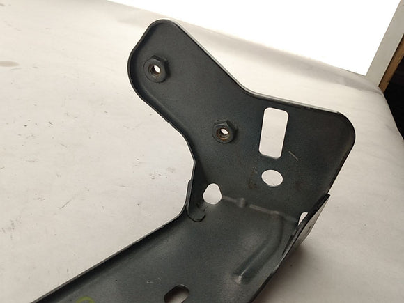 Alfa Romeo Giulia Miscellaneous Hood Bracket