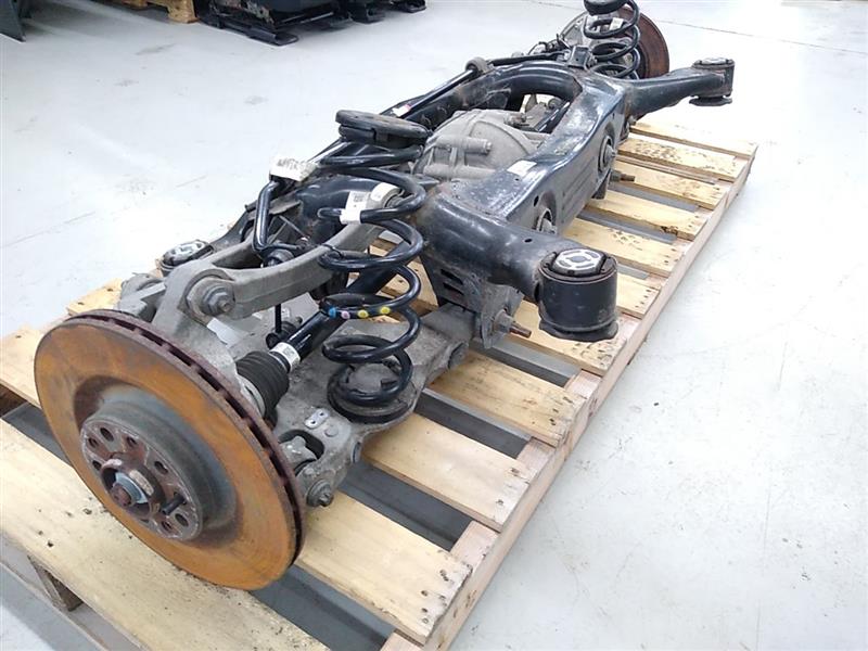 Alfa Romeo Giulia Rear Axle Differential Complete With Springs, Axle Assembly and K Frame 
00552759320