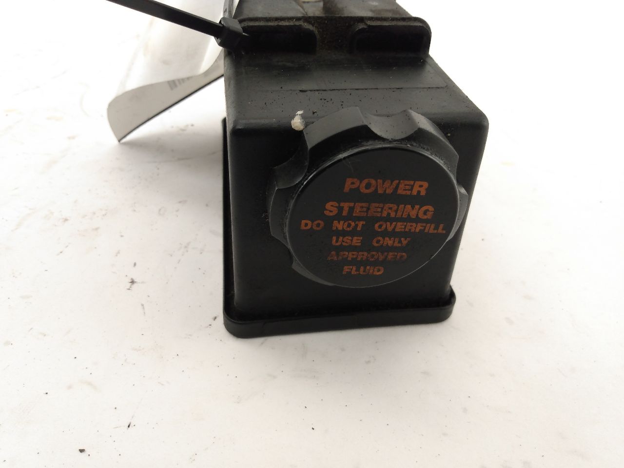 Chevrolet Camaro Power Steering Fluid Reservoir