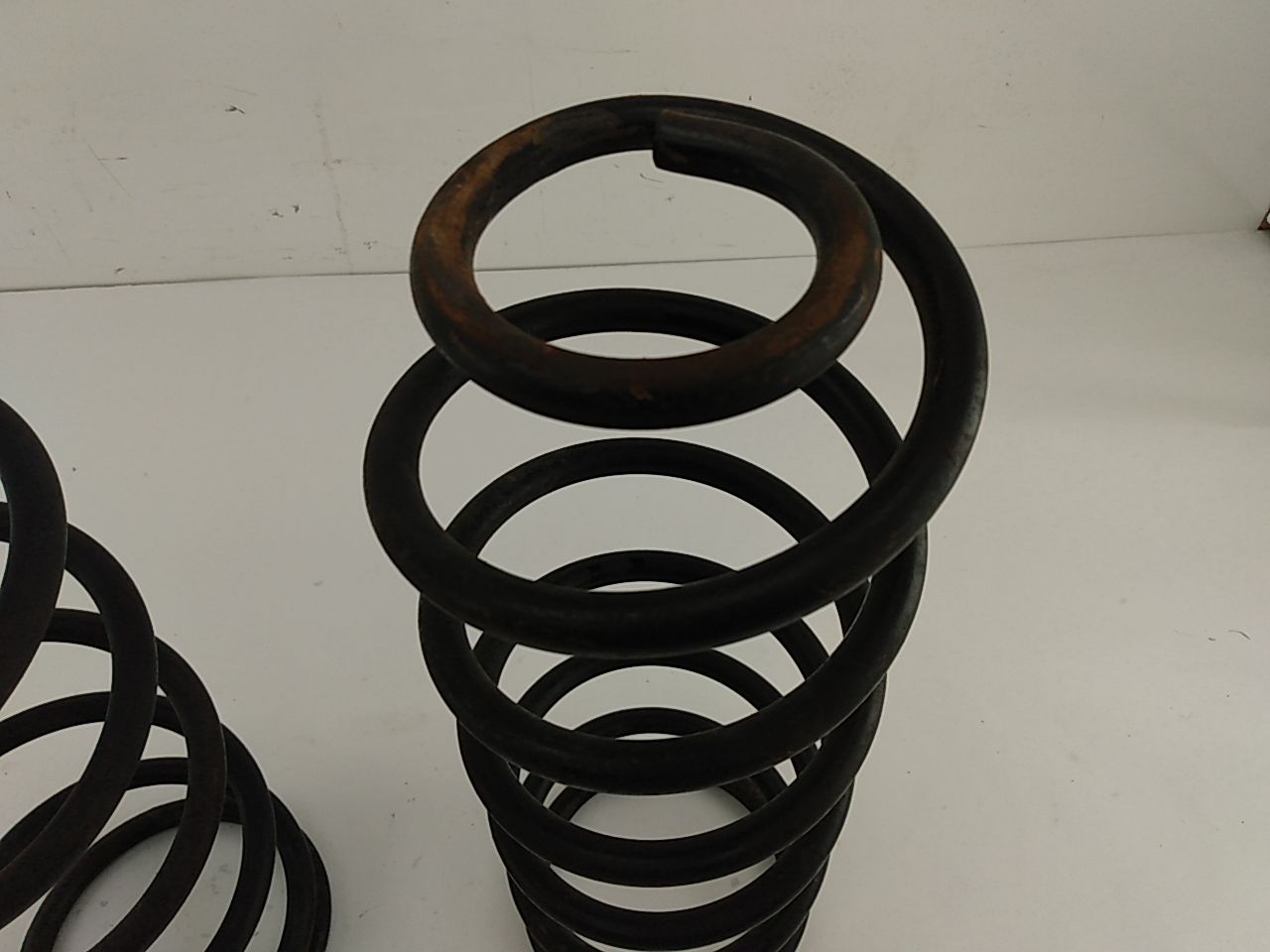 Chevrolet Camaro Left & Right Rear Coil Springs