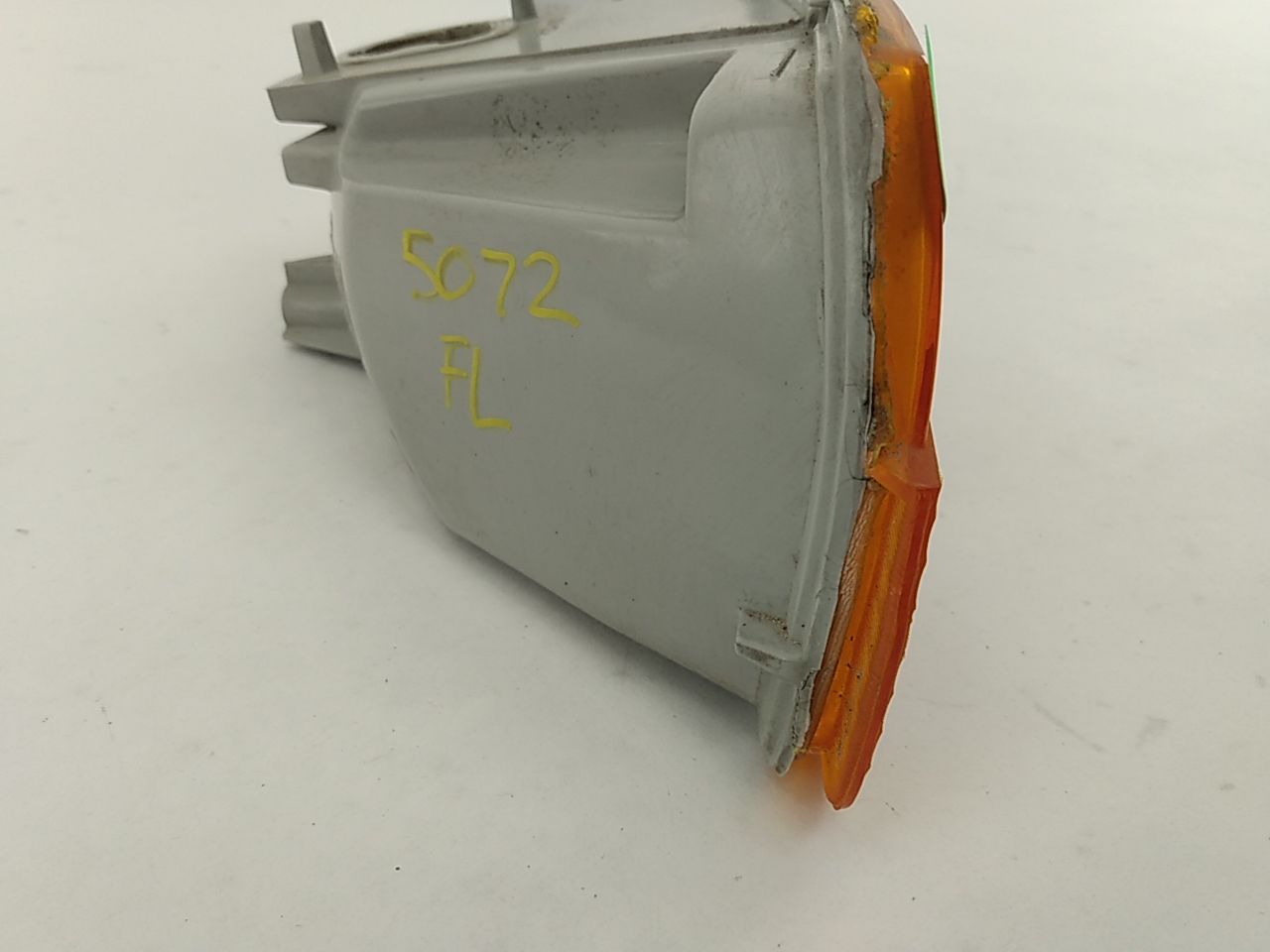 Chevrolet Camaro Front Left Turn Signal Marker