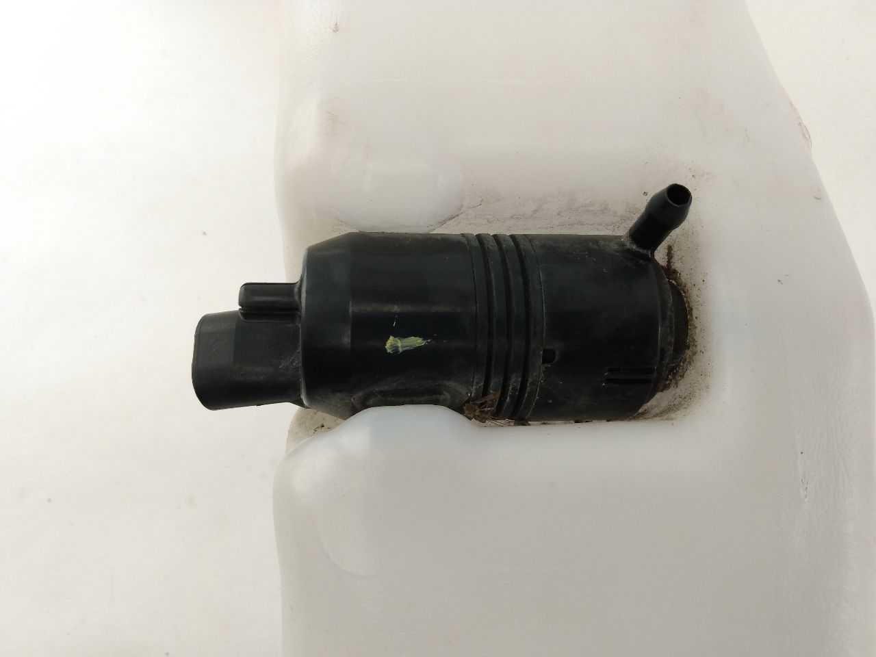 Chevrolet Camaro Windshield Washer Fluid Reservoir