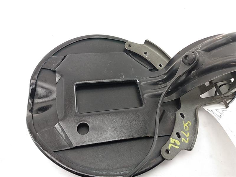 Chevrolet Camaro Fuel Filler Door