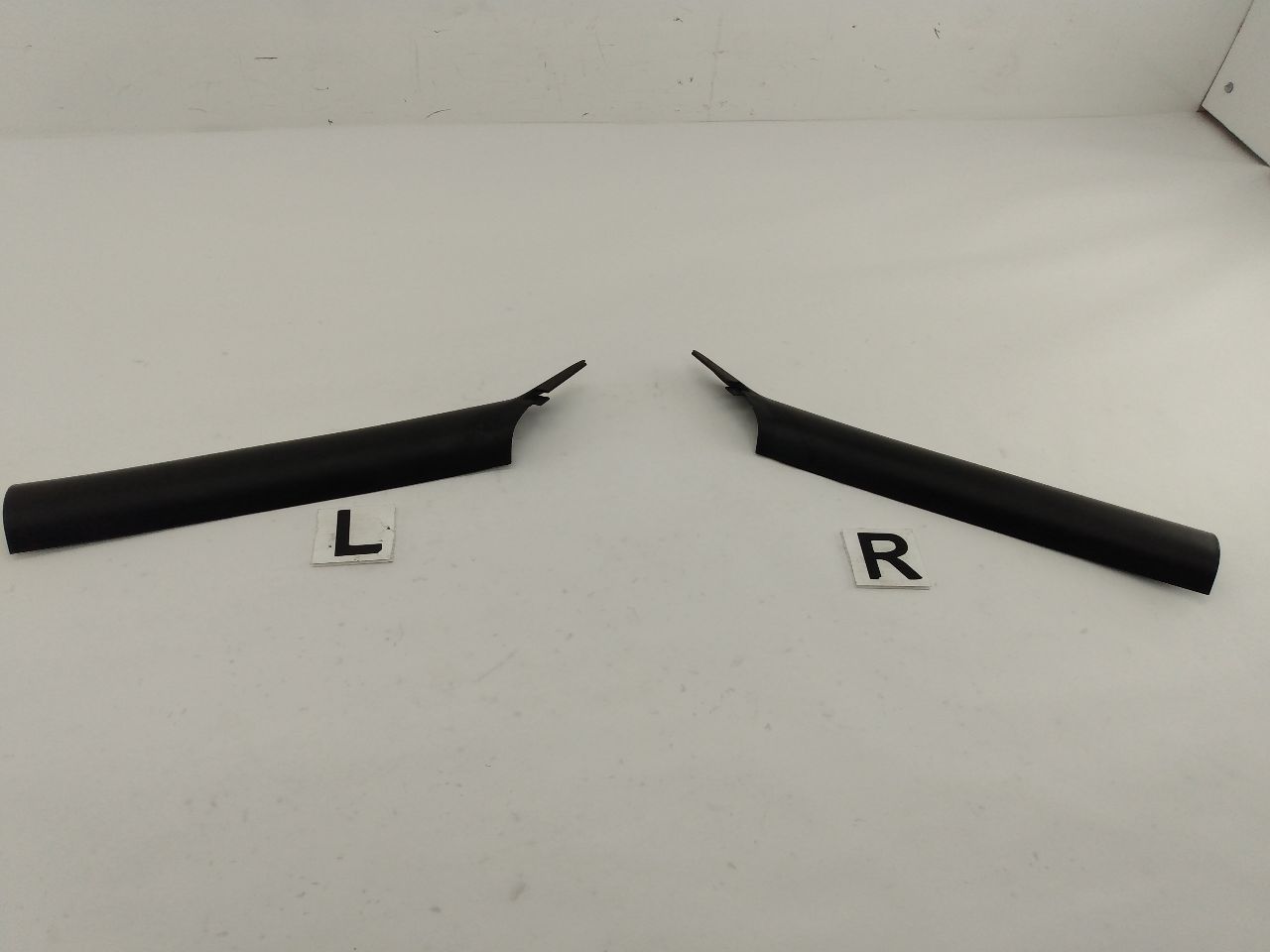 BMW Z3 A-Pillar Trim Set - 0
