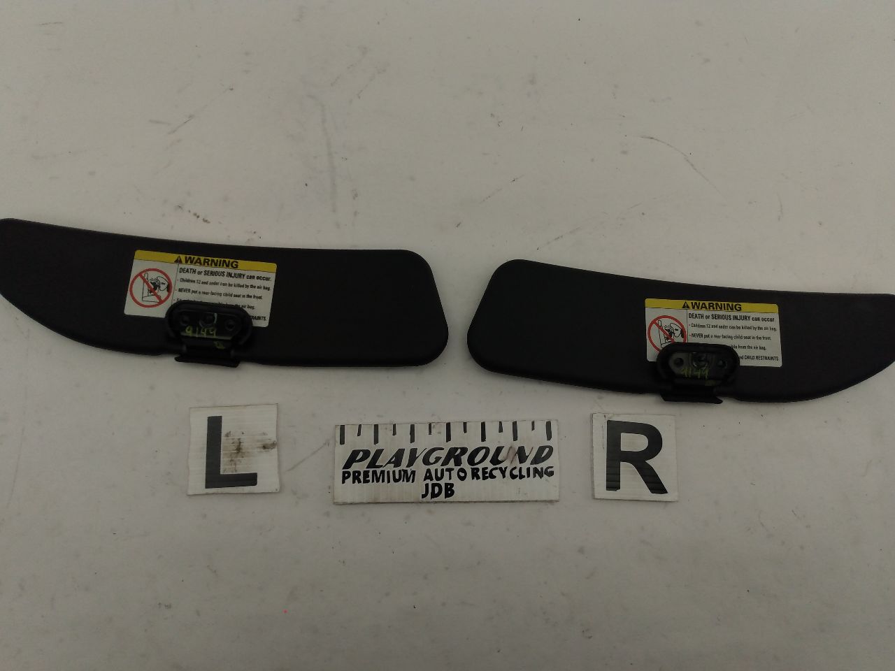 BMW Z3 Sun Visor Set